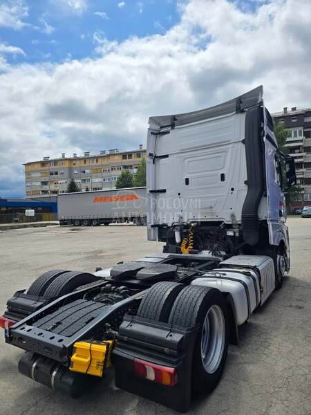 Mercedes Benz Actros 1845 Low liner