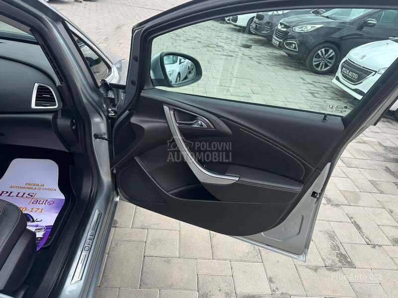 Opel Astra J N O V / G A S