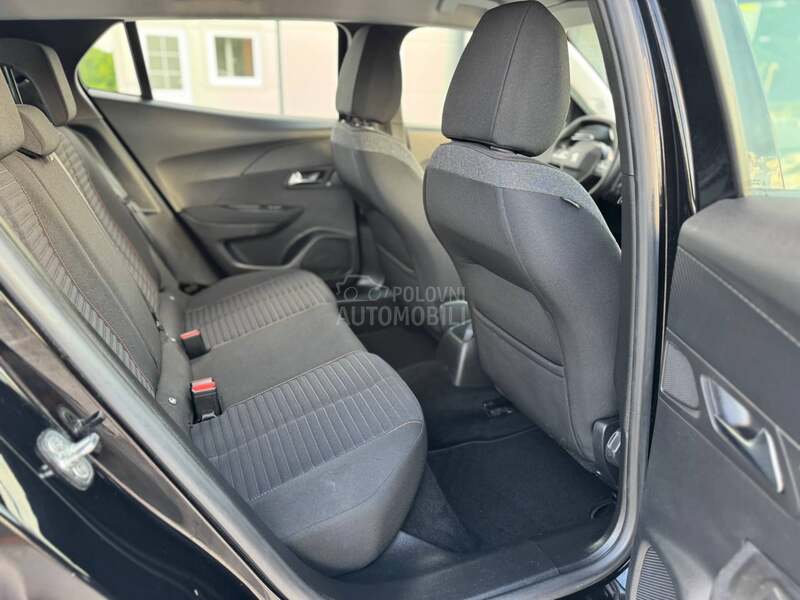 Peugeot 2008 1.2 PureTech Allure