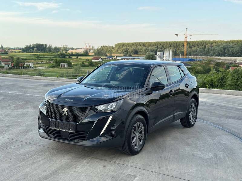Peugeot 2008 1.2 PureTech Allure