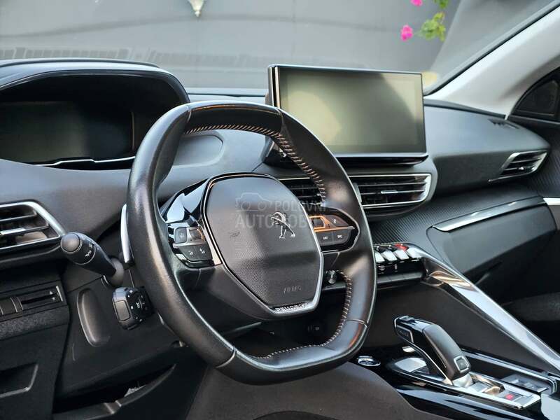 Peugeot 3008 1.5 BlueHDi Restyle