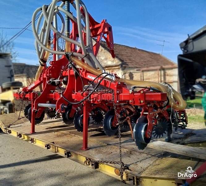UNIA STRIP TILL HAWK