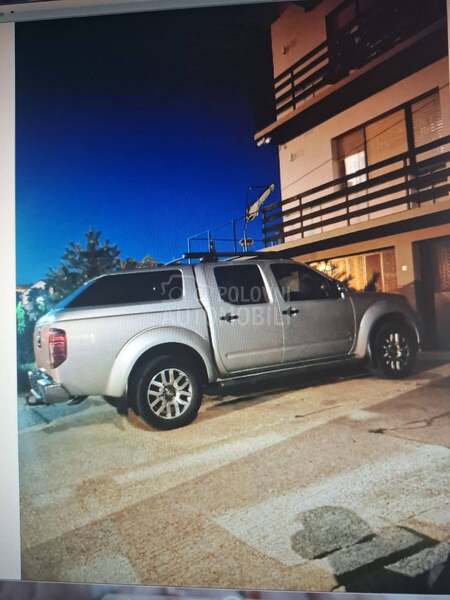 Nissan Navara 3.0 v6
