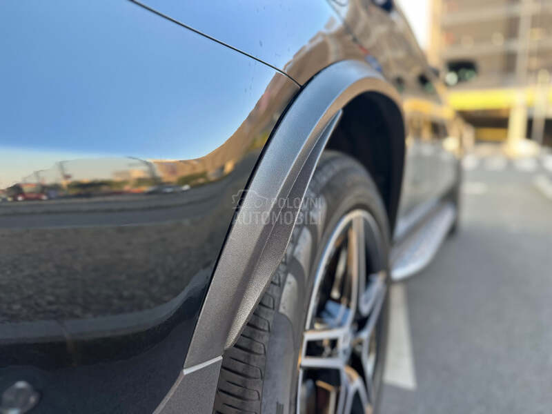 Mercedes Benz GLC 300 EQ AMG