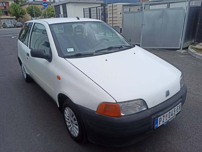 Fiat Punto 1.1 / DUG0 REG