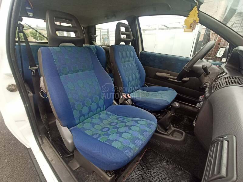 Fiat Punto 1.1 / DUG0 REG