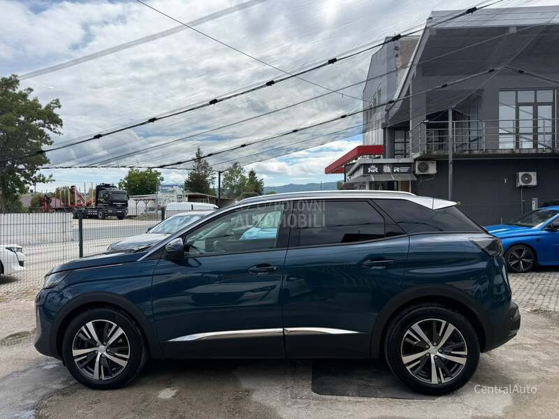 Peugeot 3008 1.5HDI ALURE V.S.