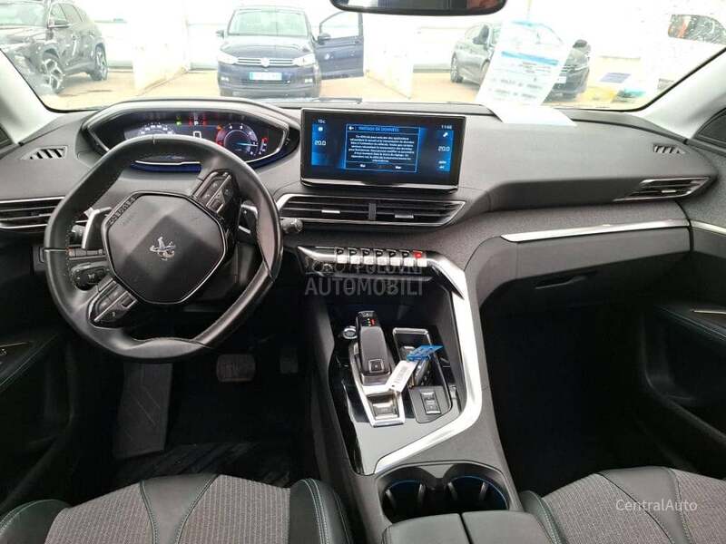 Peugeot 3008 1.5HDI ALURE V.S.