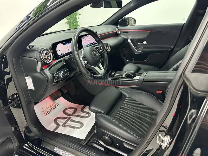 Mercedes Benz CLA 180 d AUT PAN AMB