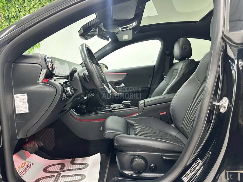 Mercedes Benz CLA 180 d AUT PAN AMB