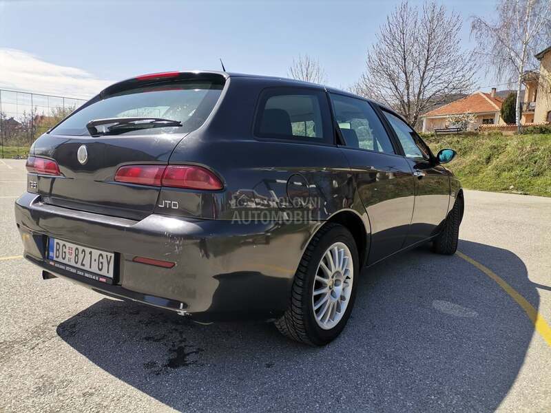 Alfa Romeo 156 