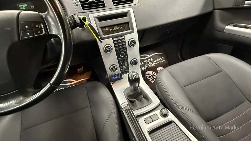 Volvo C30 //1.6D//FUL/NOV