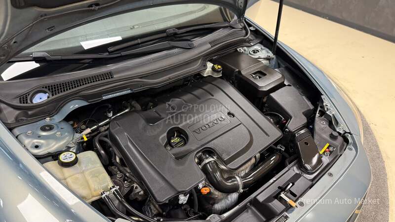 Volvo C30 //1.6D//FUL/NOV