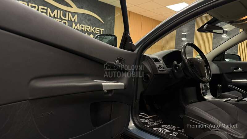 Volvo C30 //1.6D//FUL/NOV