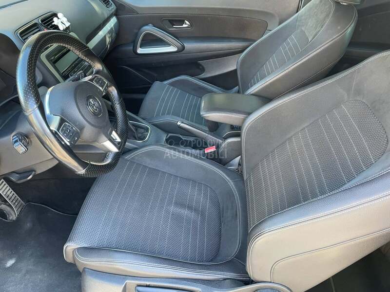 Volkswagen Scirocco 1.4 TSI R LINE