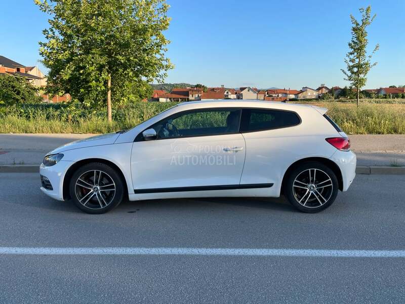 Volkswagen Scirocco 1.4 TSI R LINE