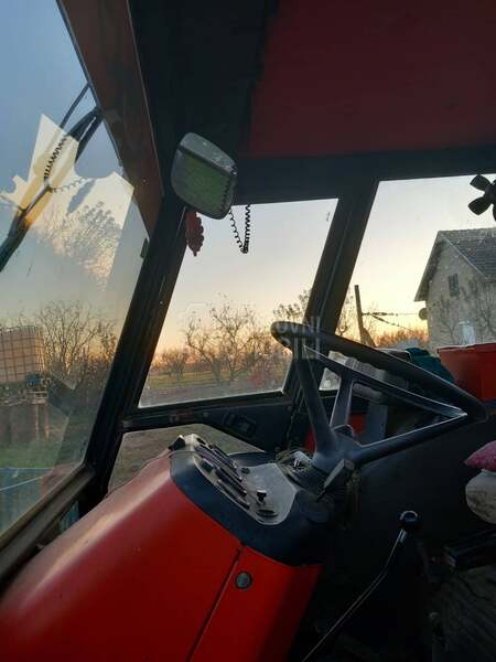 Zetor 7011