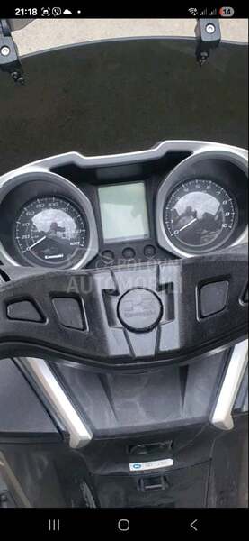 Peugeot Geopolis 250