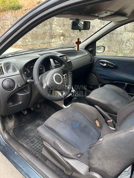 Fiat Punto 