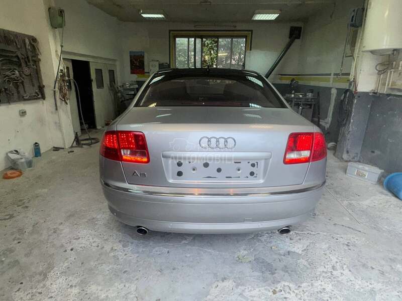 Audi A8 