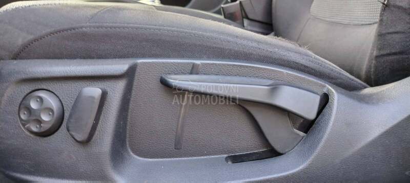Volkswagen Passat B7 2.0 TDI Highline-LED