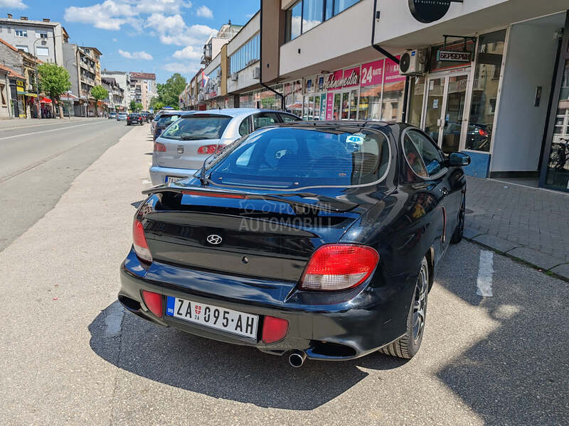 Hyundai Coupe 