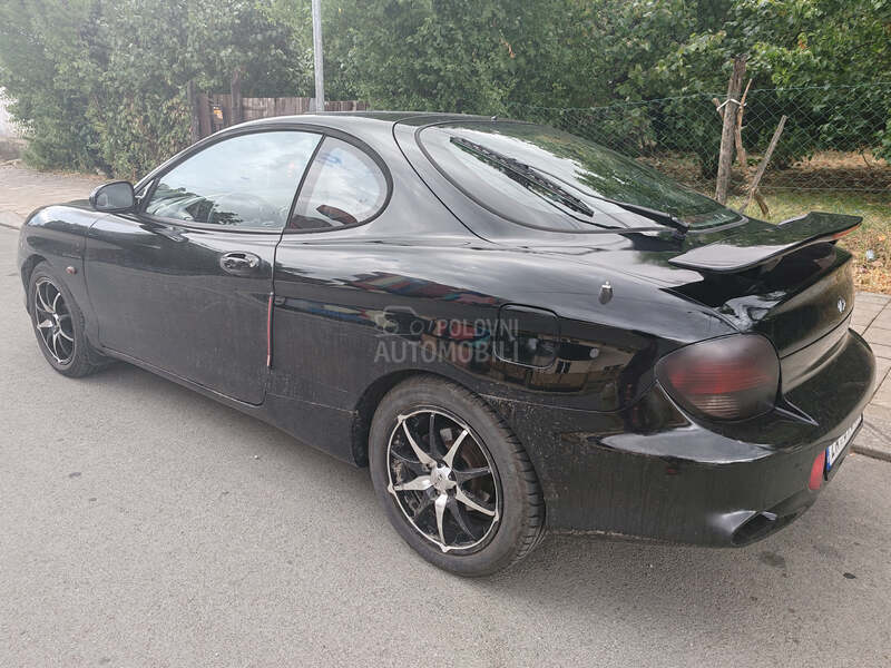Hyundai Coupe 
