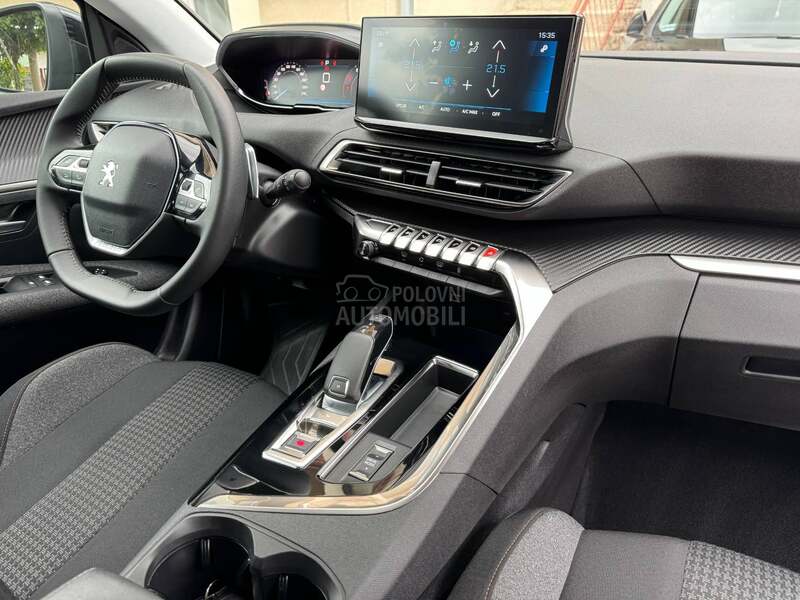 Peugeot 3008 EAT8 ACTIVE PACK