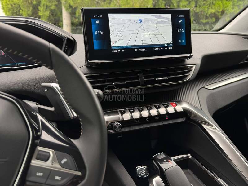 Peugeot 3008 EAT8 ACTIVE PACK