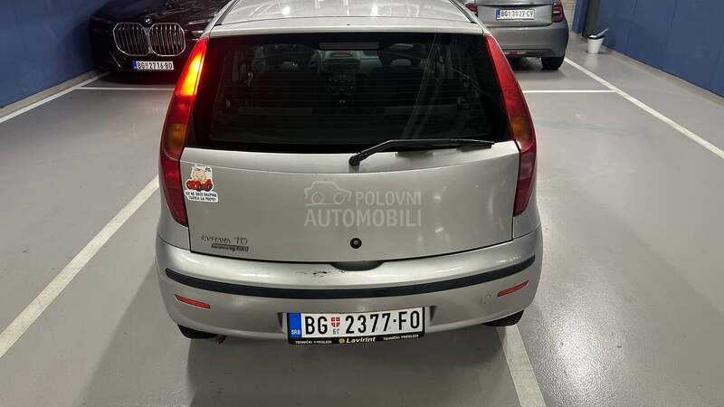 Zastava 10 