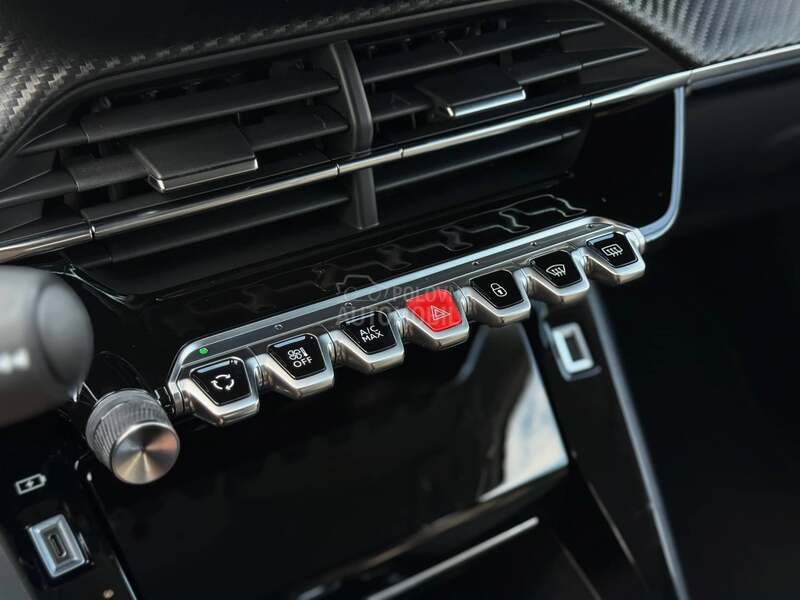 Peugeot 2008 Allure/Kamera/Auto