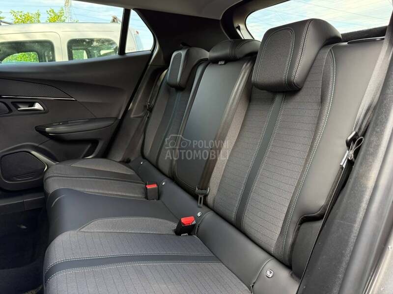 Peugeot 2008 Allure/Kamera/Auto