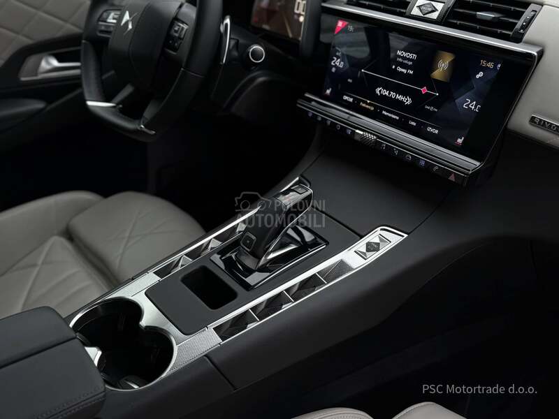 DS 7 Rivoli/Led/Nav