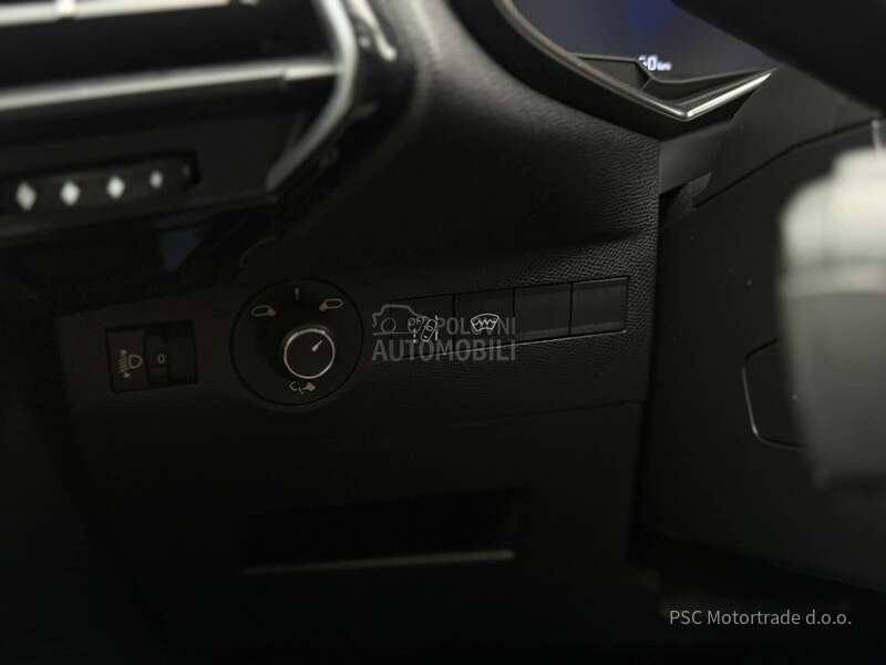 DS 7 Rivoli/Led/Nav