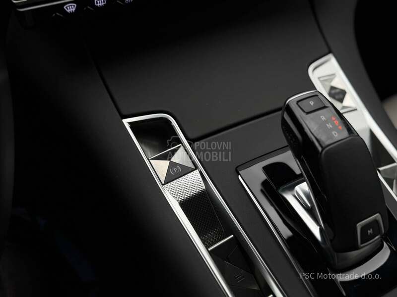 DS 7 Rivoli/Led/Nav