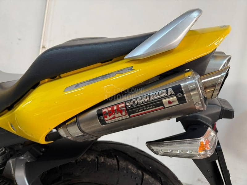 Suzuki GSR 600 YOSHIMURA