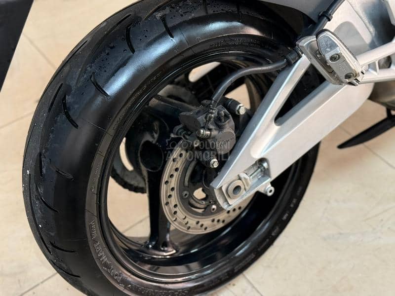 Suzuki GSR 600 YOSHIMURA