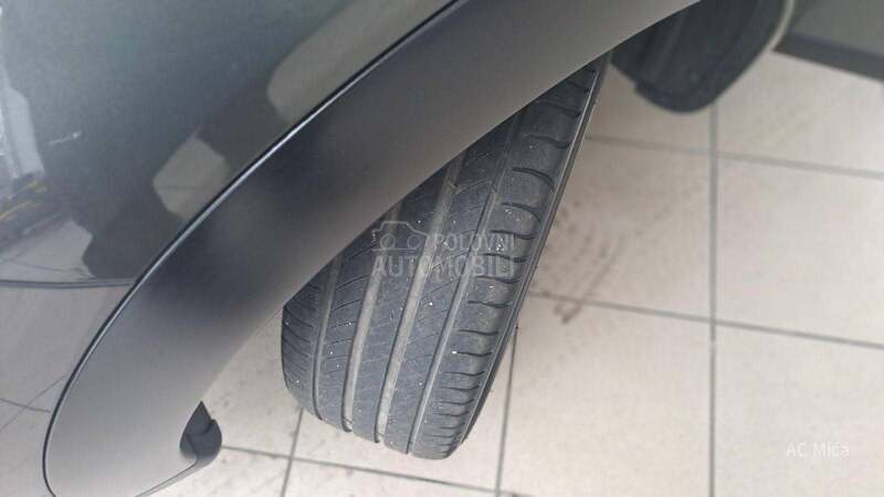Citroen C4 Cactus 1.5 BLU NAV ALU LED