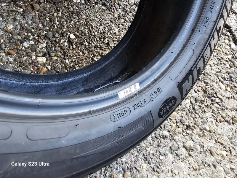 Michelin 215/60 R17 Zimska
