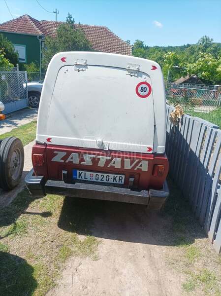 Zastava Poly 