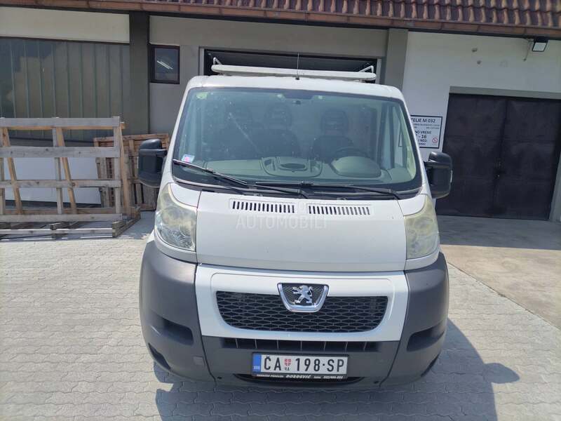 Peugeot Boxer 