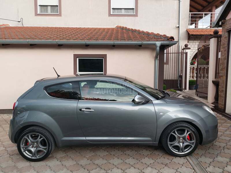 Alfa Romeo MiTo 1.3 mjt VEL. SERVIS