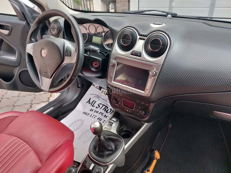 Alfa Romeo MiTo 1.3 mjt VEL. SERVIS