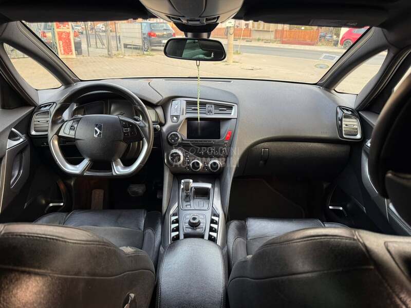 Citroen DS5 1.6e-hdi aut/p.a.n.o