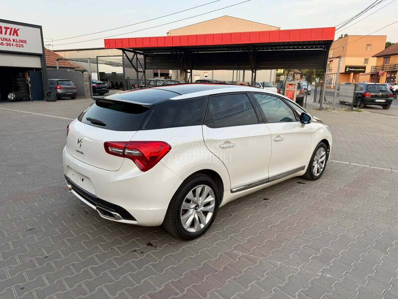 Citroen DS5 1.6e-hdi aut/p.a.n.o
