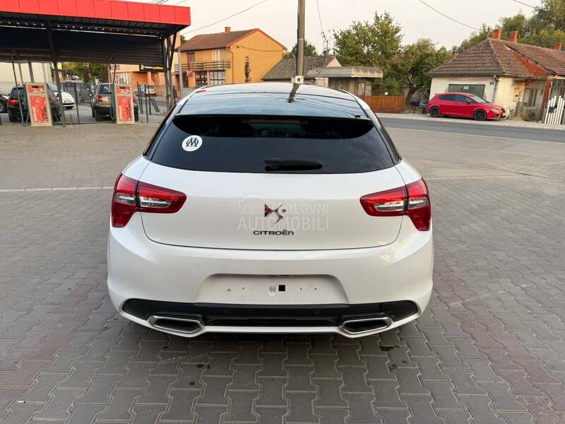 Citroen DS5 1.6e-hdi aut/p.a.n.o
