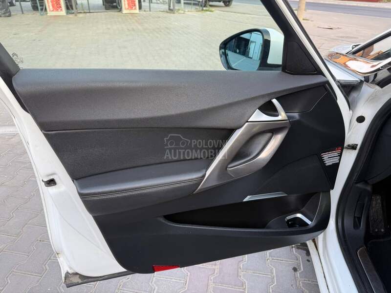 Citroen DS5 1.6e-hdi aut/p.a.n.o