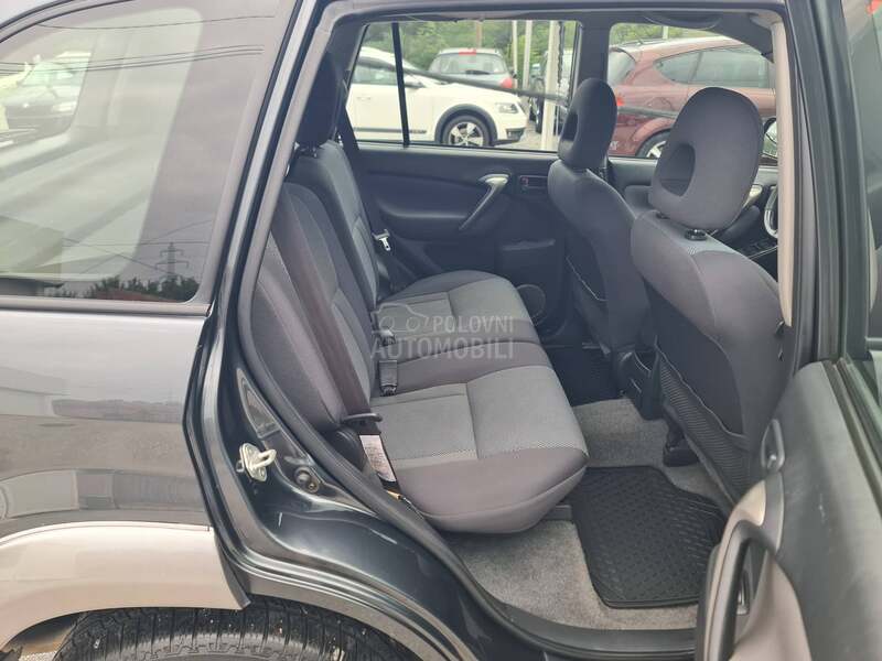 Toyota RAV 4 