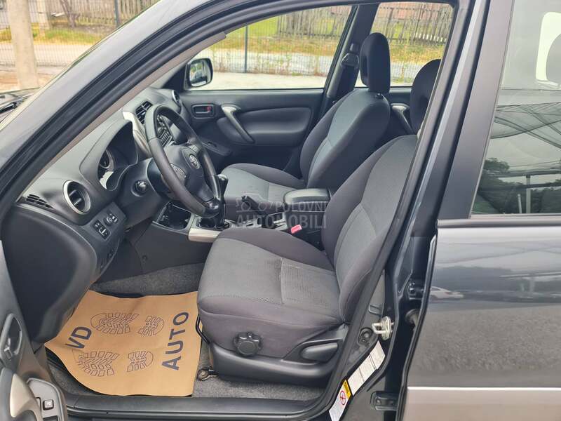 Toyota RAV 4 