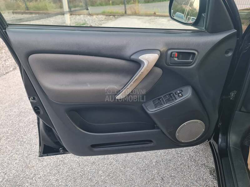 Toyota RAV 4 